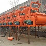 工地混凝土攪拌機(jī)多少錢一臺(tái)？